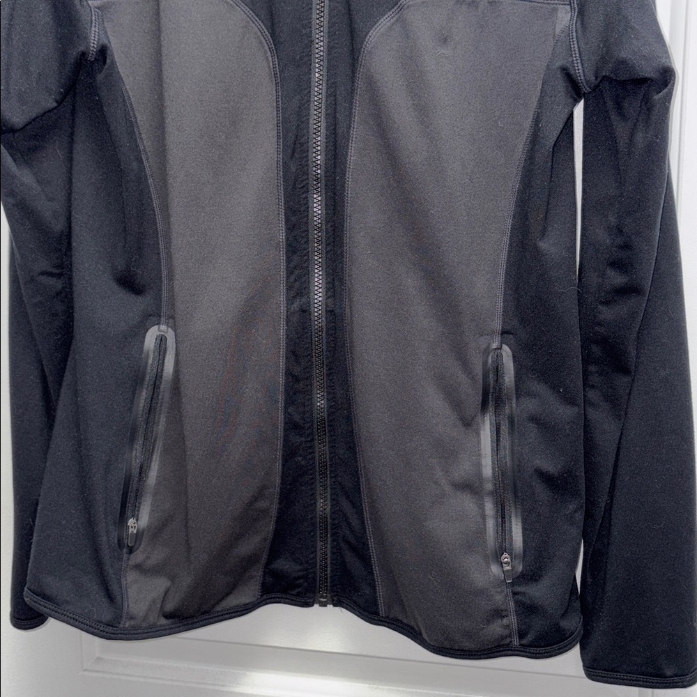 Fabletics Zip Up Jacket Sweatshirt Size XL - Picture 3 of 8